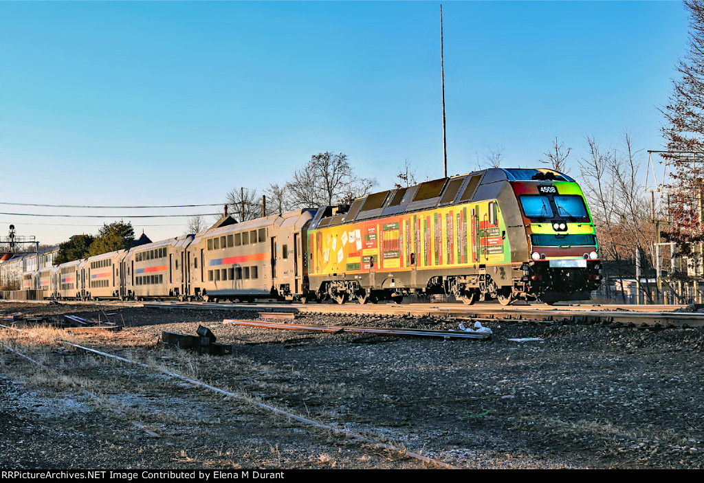 NJT 4508 on train 1154